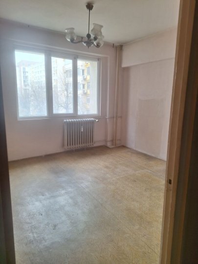 Mihai Bravu- Obor- bloc 1978- metrou 4 min